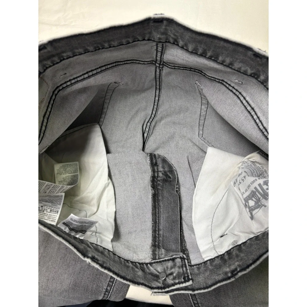 Levi's 541 Athletic Fit‎ Gray Distressed Jeans Mens Size 38x30 Denim Pants
